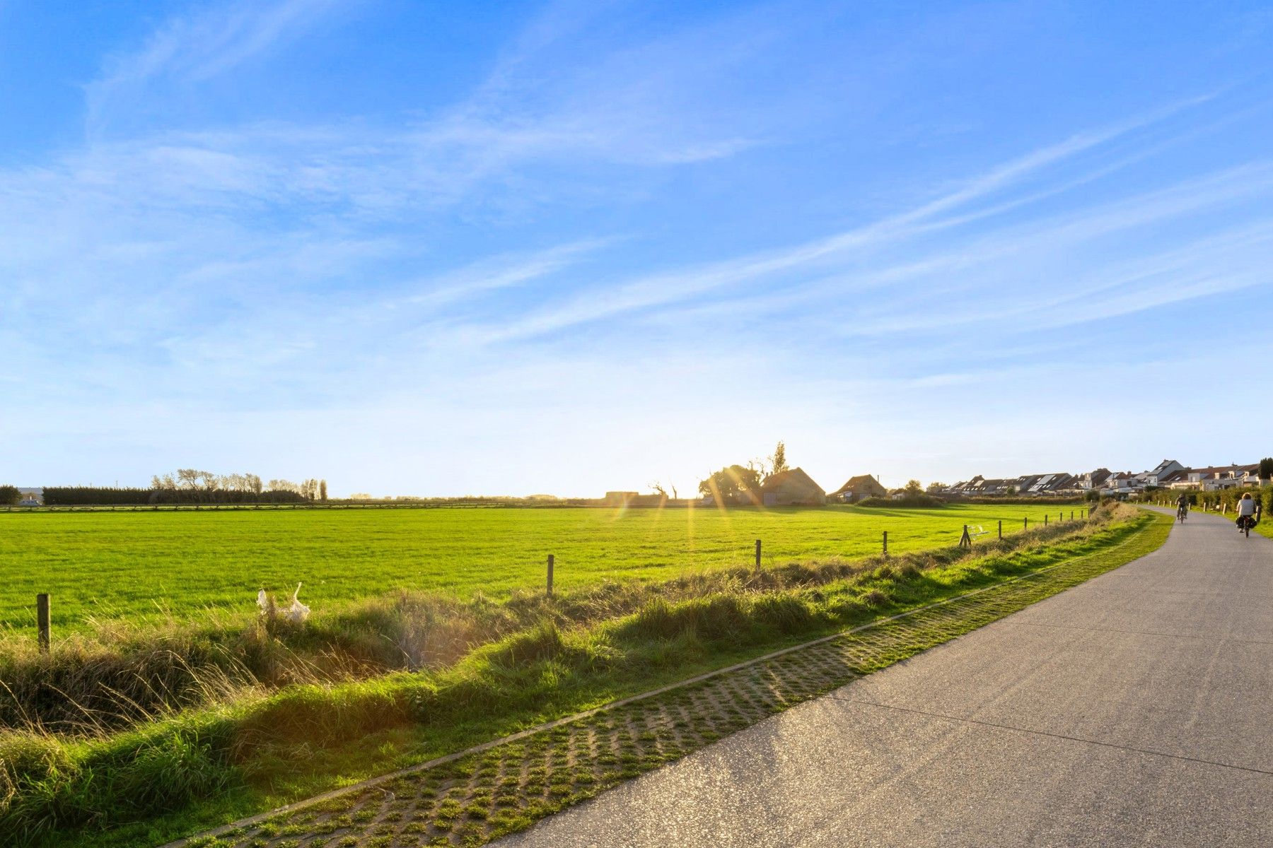 Ruime 4 slpk-gezinswoonst met garage en uitzonderlijk zicht foto 24