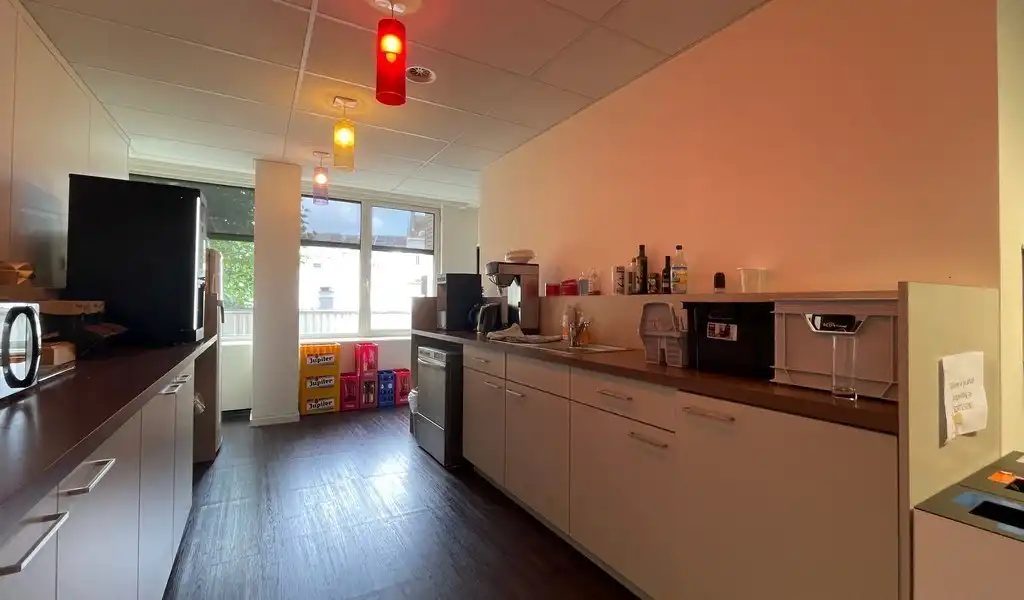 Kantoorruimte te huur in Franklin Building te Berchem foto 8