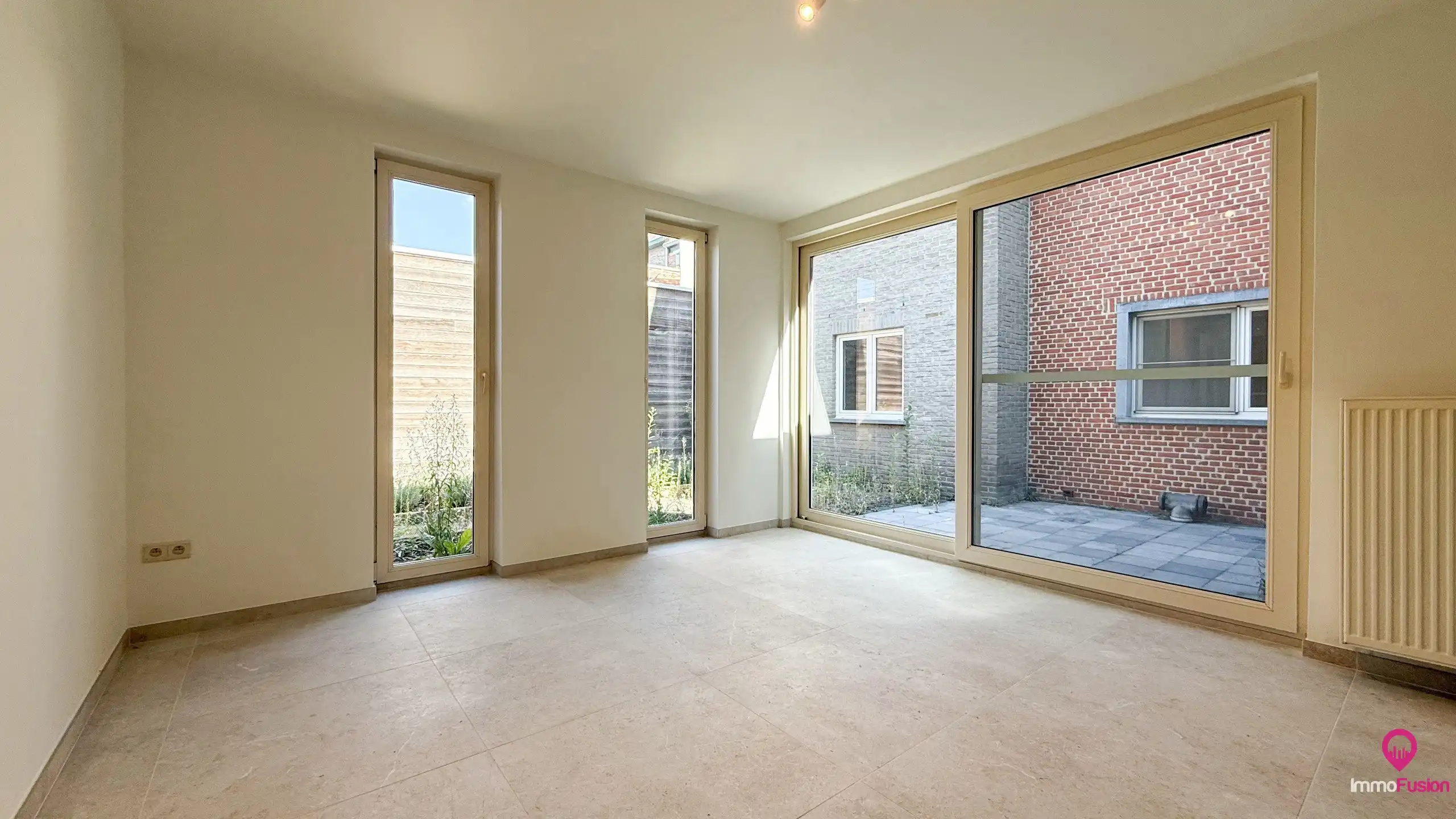 Ruim gelijkvloers appartement met tuin & garage in Beringen! foto 6