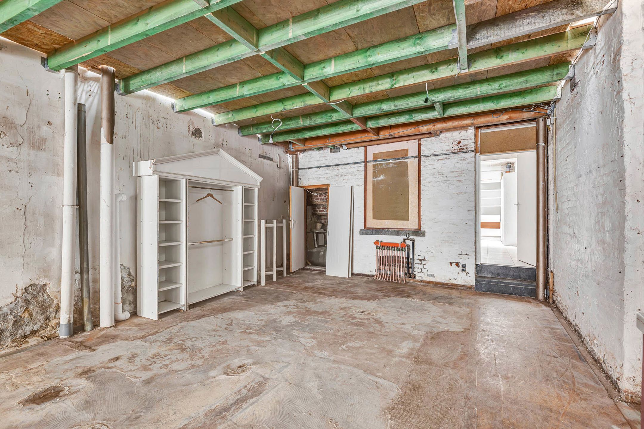 Casco handelspand in Basiliekstraat Halle foto 6