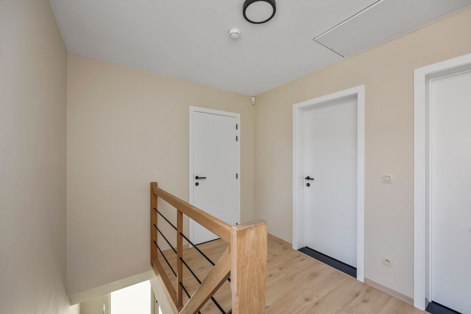 Instapklare woning met karakter, licht en ruimte in Hoevenen ! foto 16