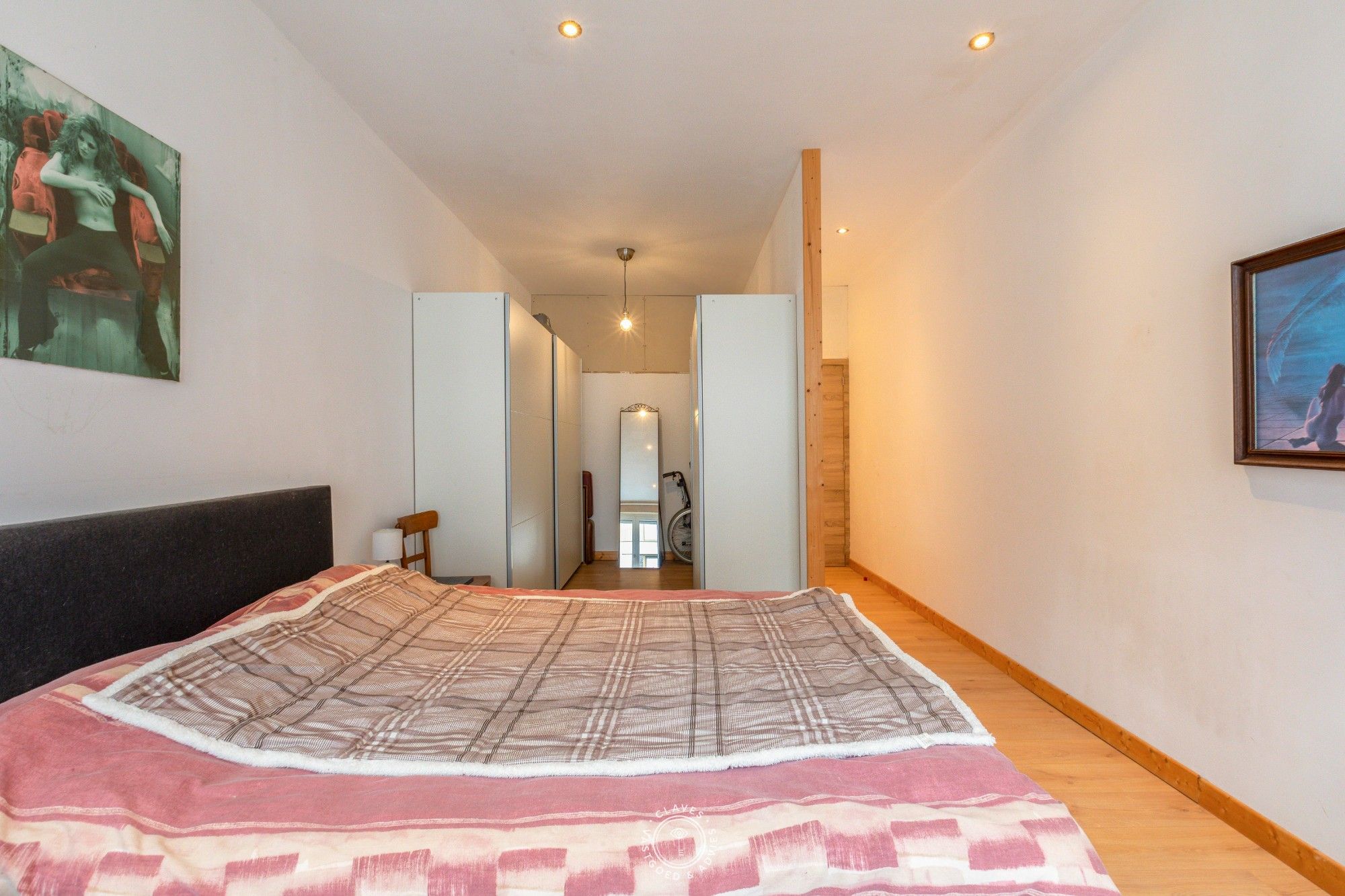 Drieslaapkamer woning met handelsfunctie aan het station van Beveren foto 13