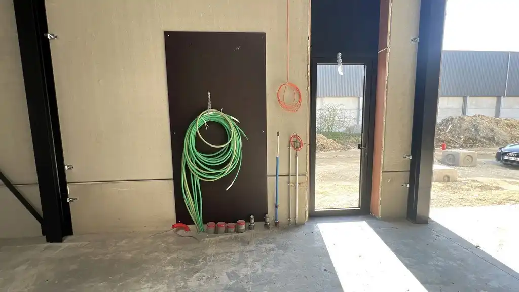 Nieuwbouw magazijn te huur in kmo-park Schipdonk in Deinze foto 8