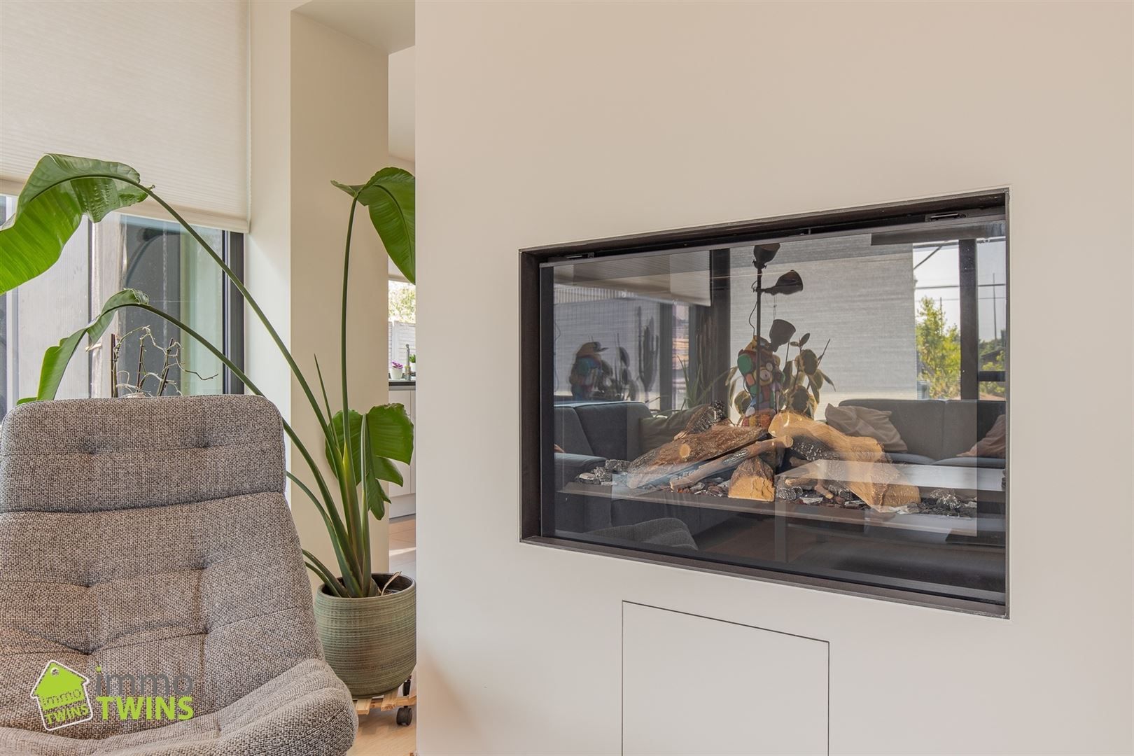 Instapklare woning met strak design te Grembergen foto 2