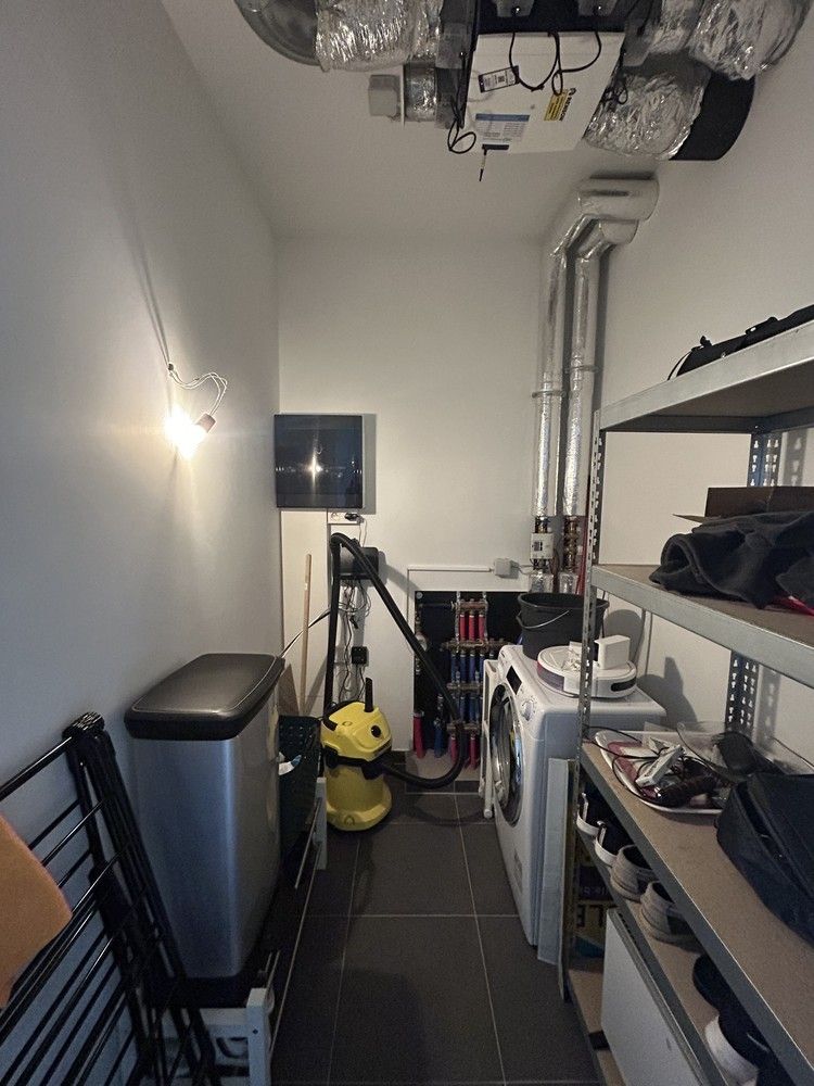 Prachtig gelijkvloers appartement met terras en autostaanplaats foto 10