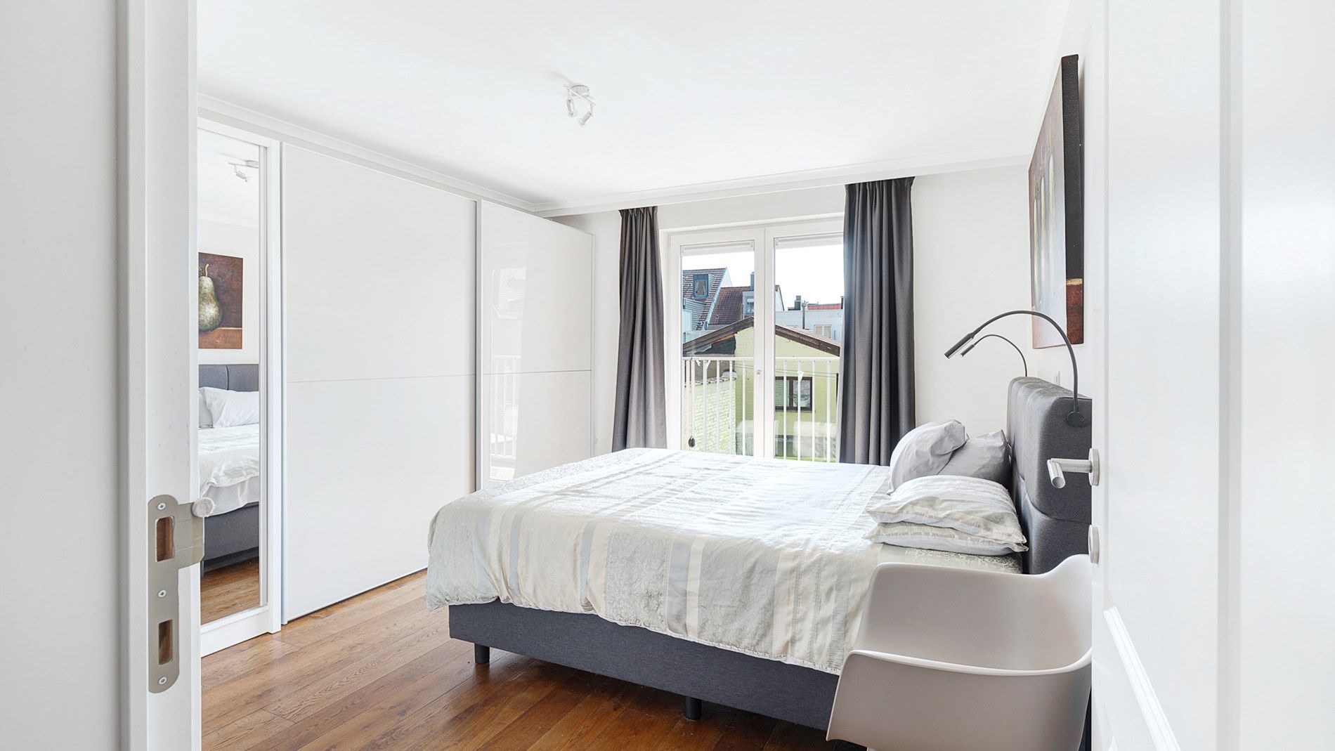 Ruim en stijlvol appartement met open zicht in centrum Knokke foto 14