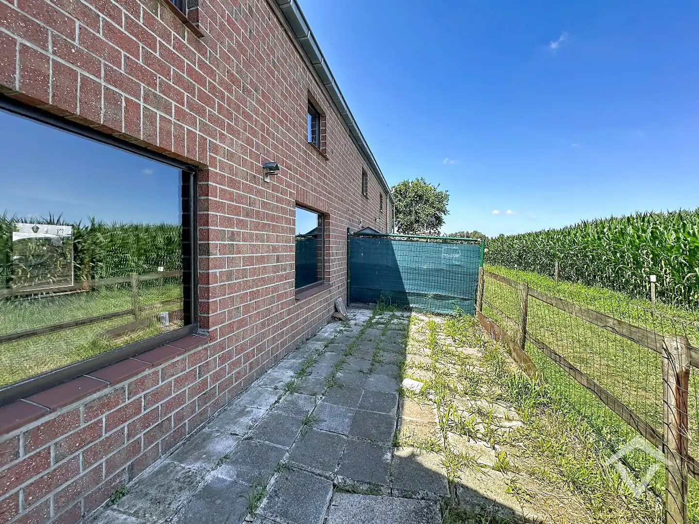 Te renoveren halfopen bebouwing op landelijke ligging in Koekelare foto 20