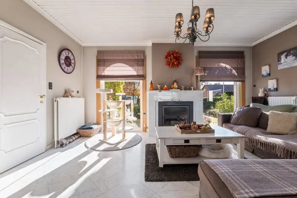 RUIME EN RUSTIG GELEGEN BUNGALOW MET 4 SLKS EN ZWEMBAD OP EEN PRACHTIG PERCEEL VAN 764M² foto 7