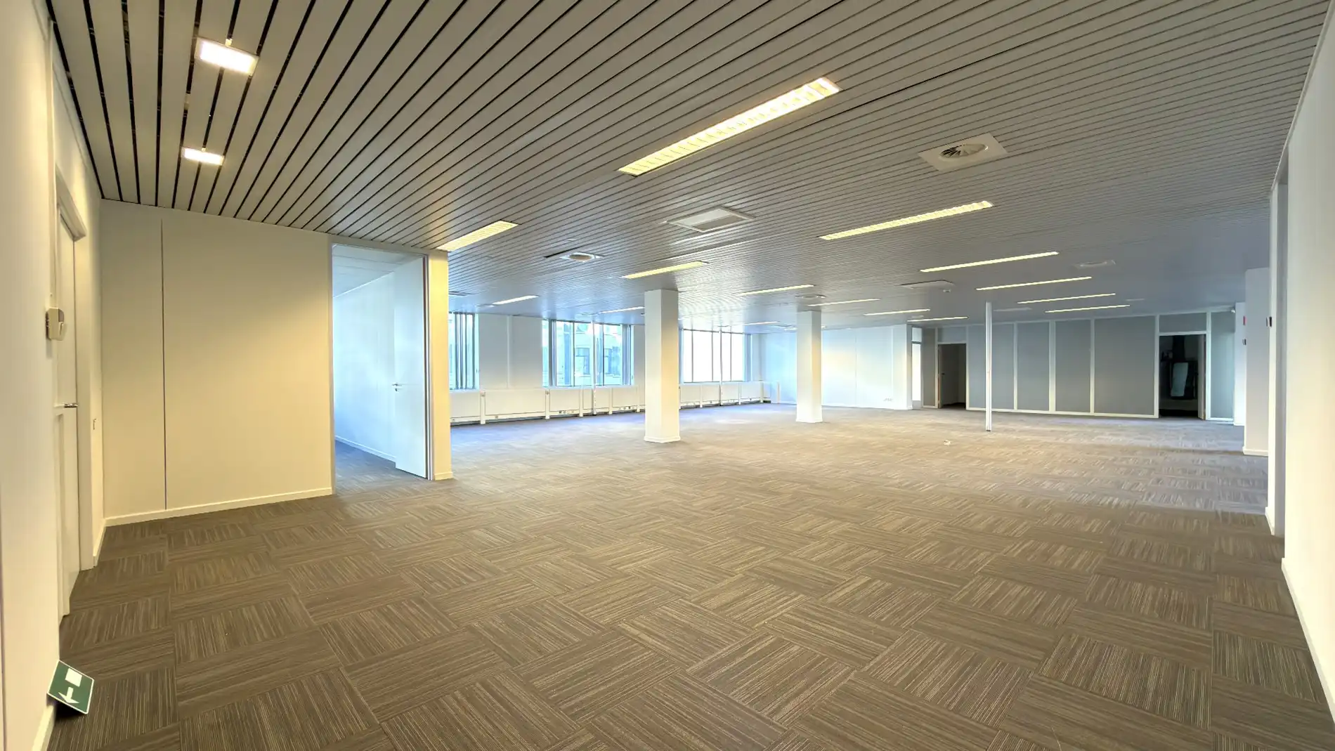 Kantoorruimte te huur in Commodity House foto 2