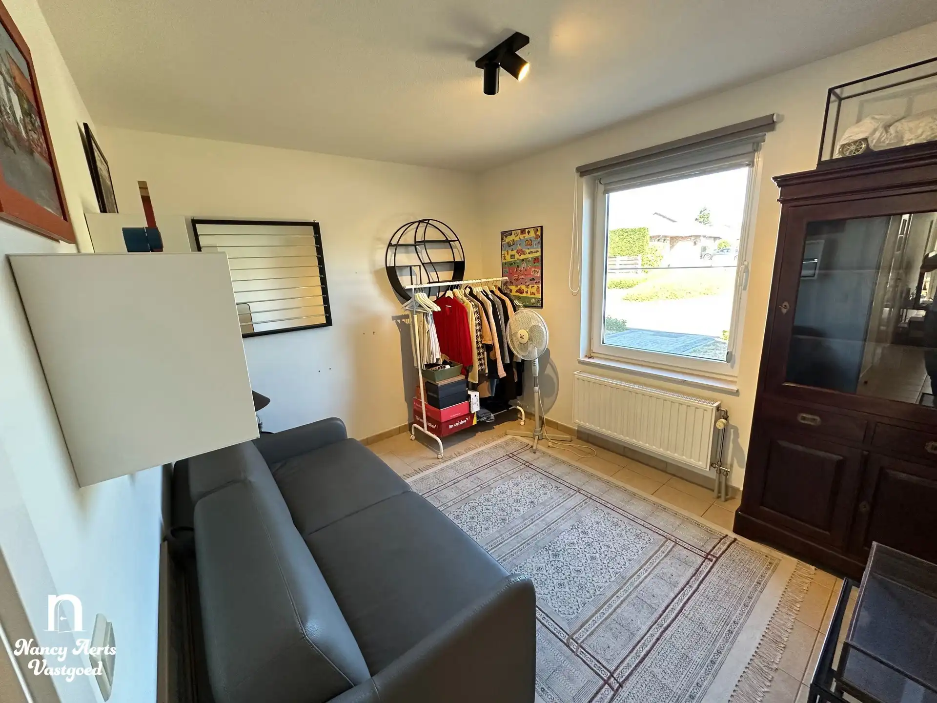 2-slaapkamerappartement met terras en carport in Beringen foto 14