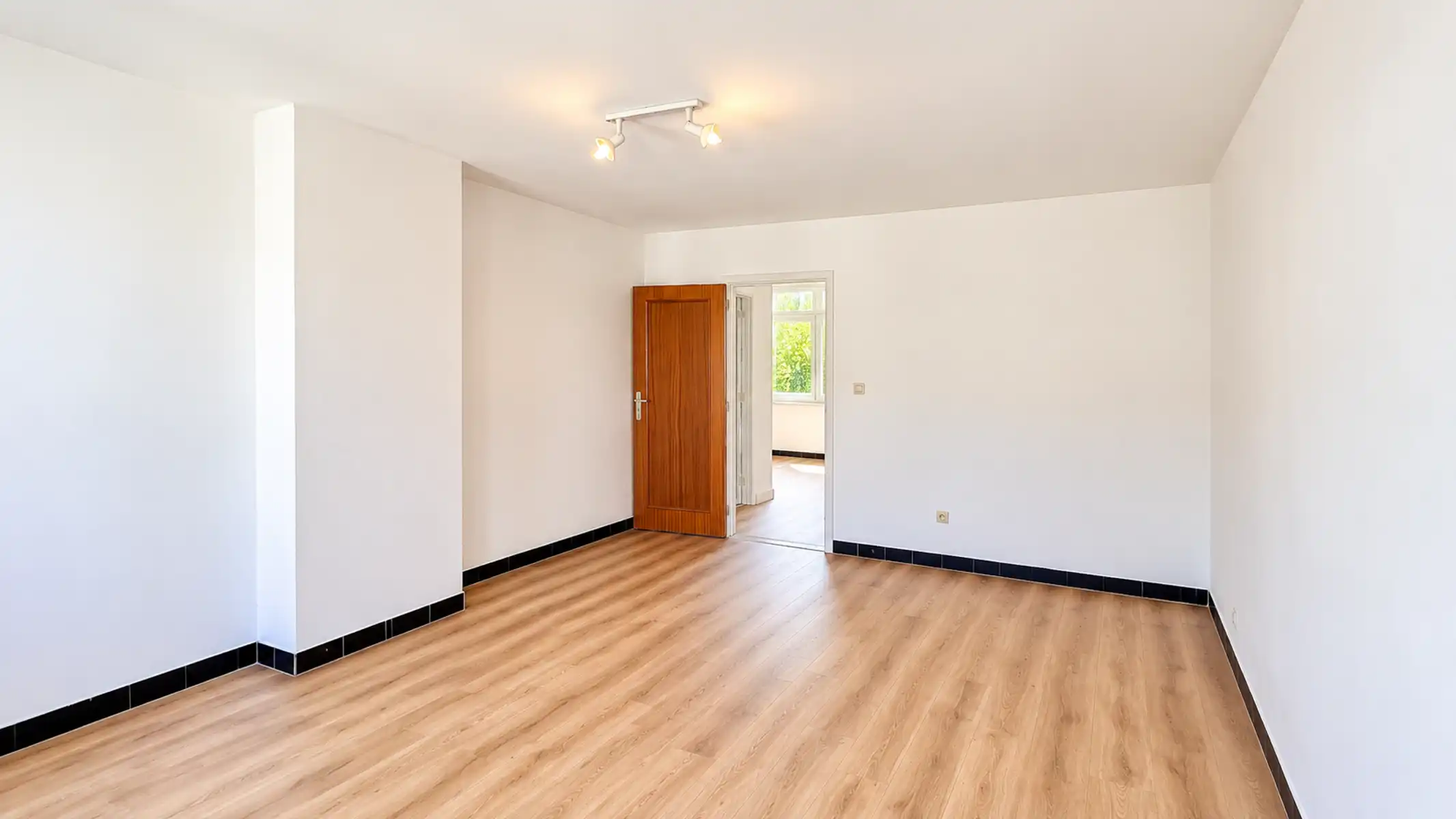 Gezellig stads appartement met 2 slaapkamers foto 5