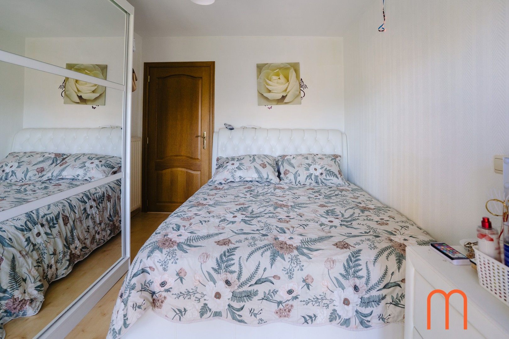 Instapklaar appartement met zicht op de Sint-Petrus-en-Pauluskerk – centrum Oostende. foto 7