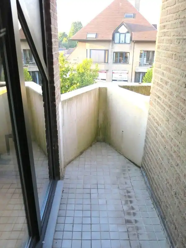 Comfortabel 2-slaapkamerappartement met Terras te huur in Oostkamp foto 8