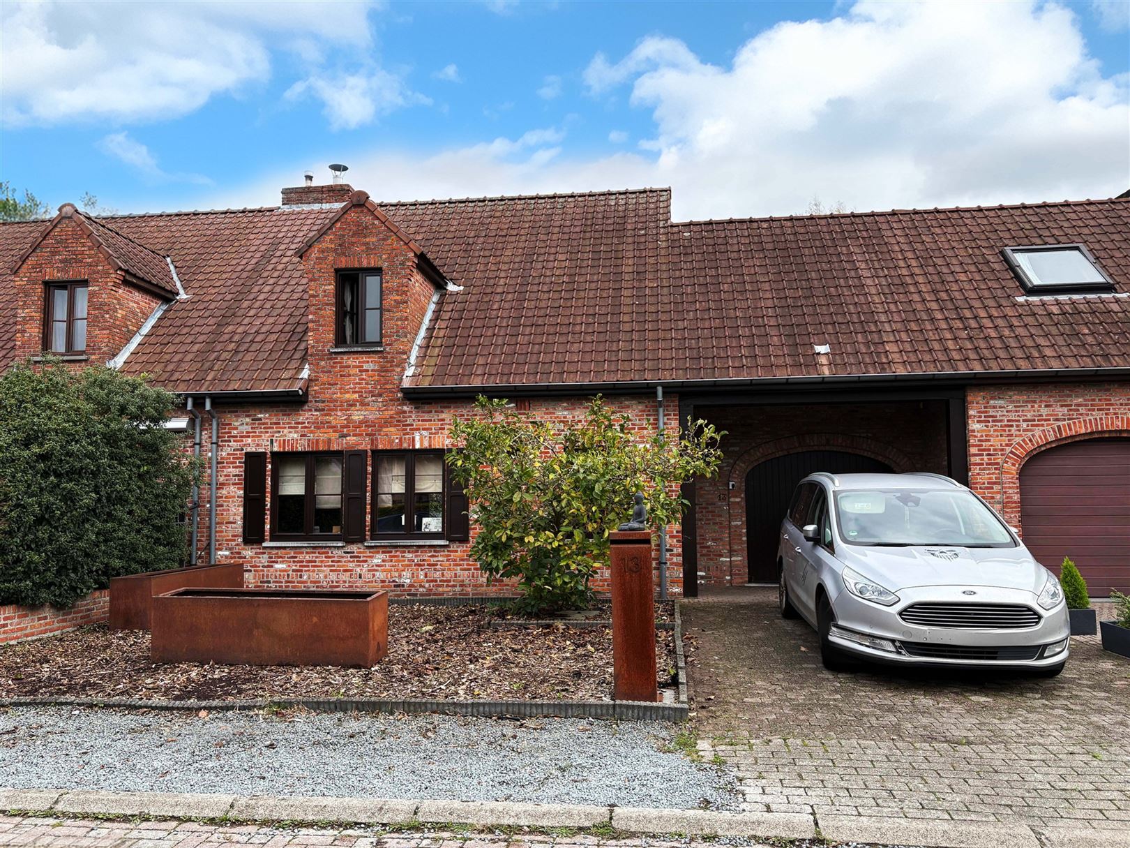 Eengezinswoning foto {{pictureIndex}}