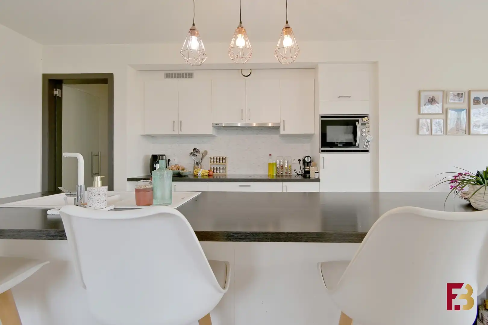 Prachtig 2-slaapkamer appartement te Gentbrugge foto 3