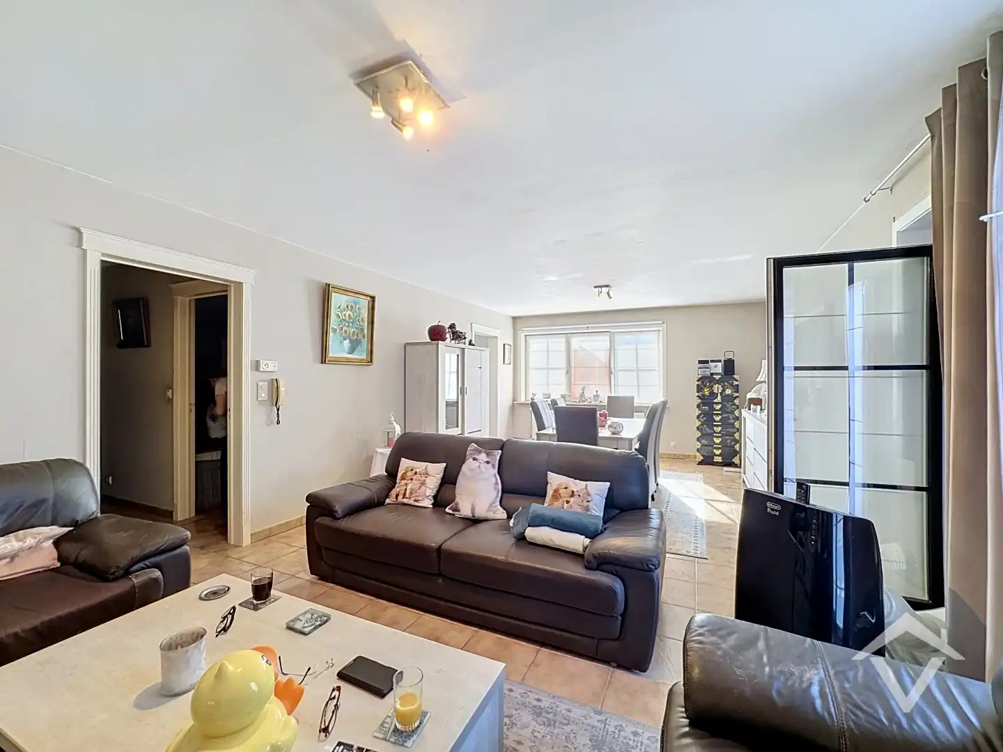 Instapklaar appartement van 98m² met ruime garage op topligging te Harelbeke foto 9