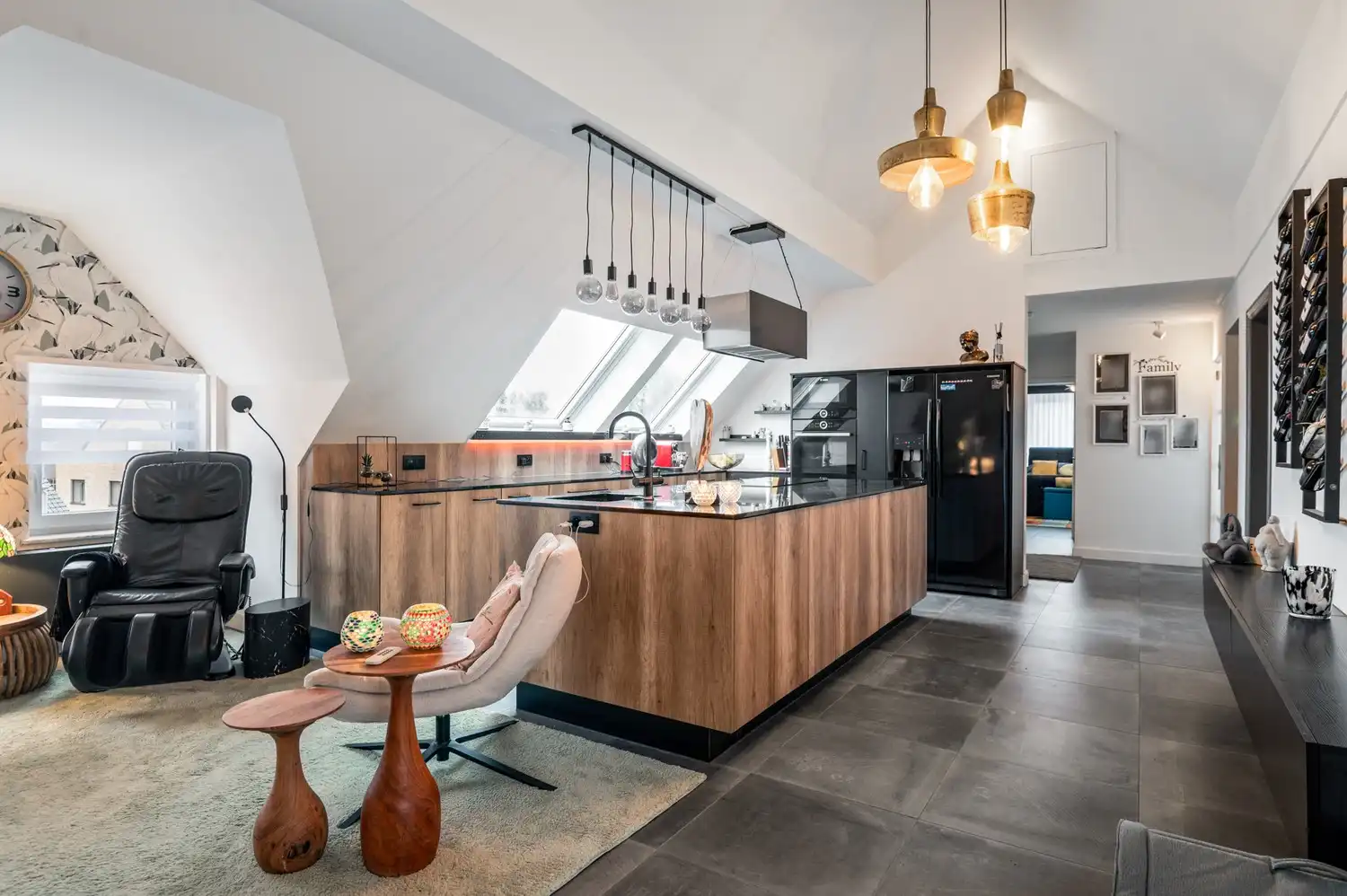 Instapklare tweewoonst met 4 slaapkamers in Wommelgem foto 10