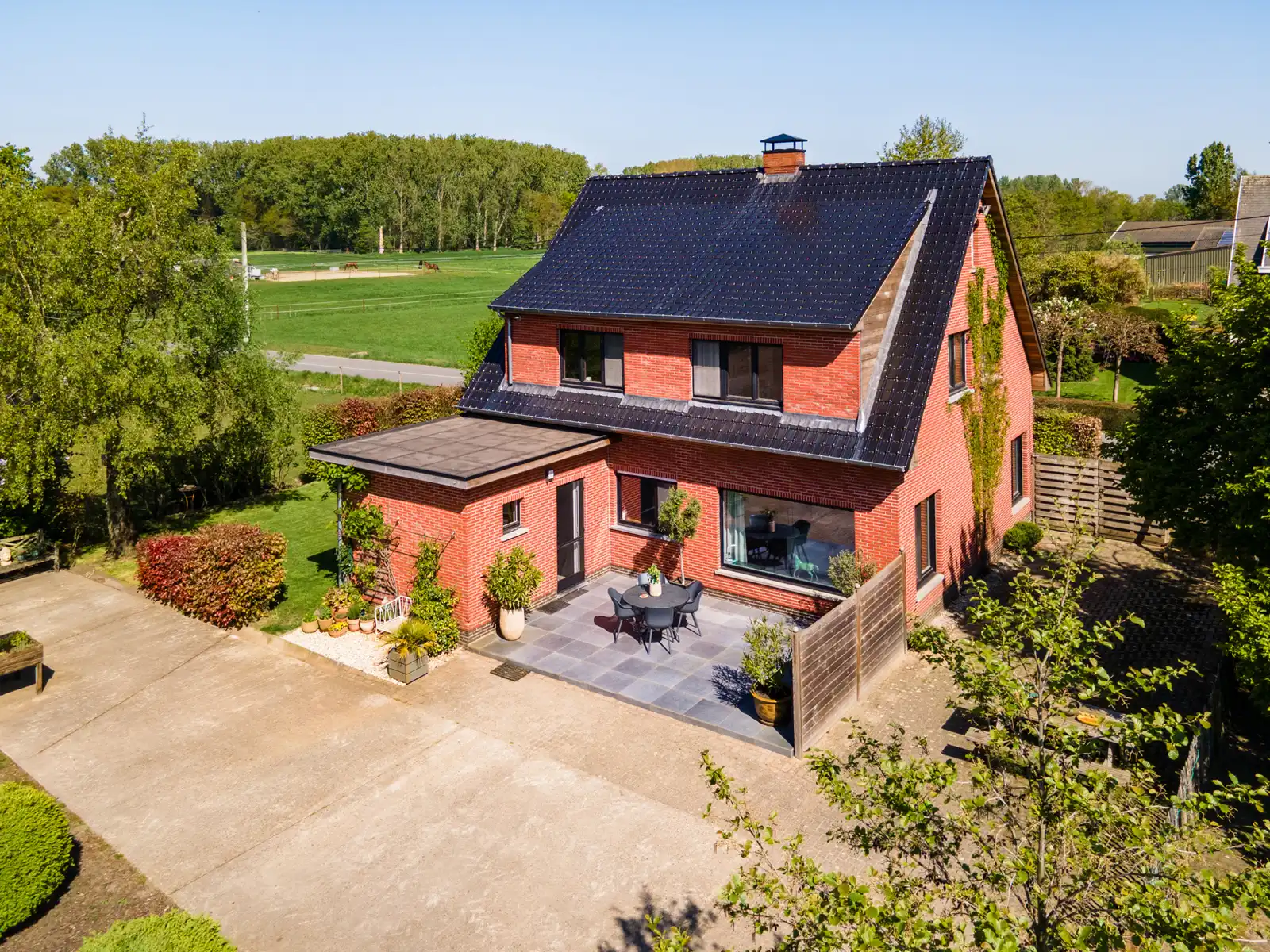 Woning met stalling/bijgebouw op 1,3Ha foto 34