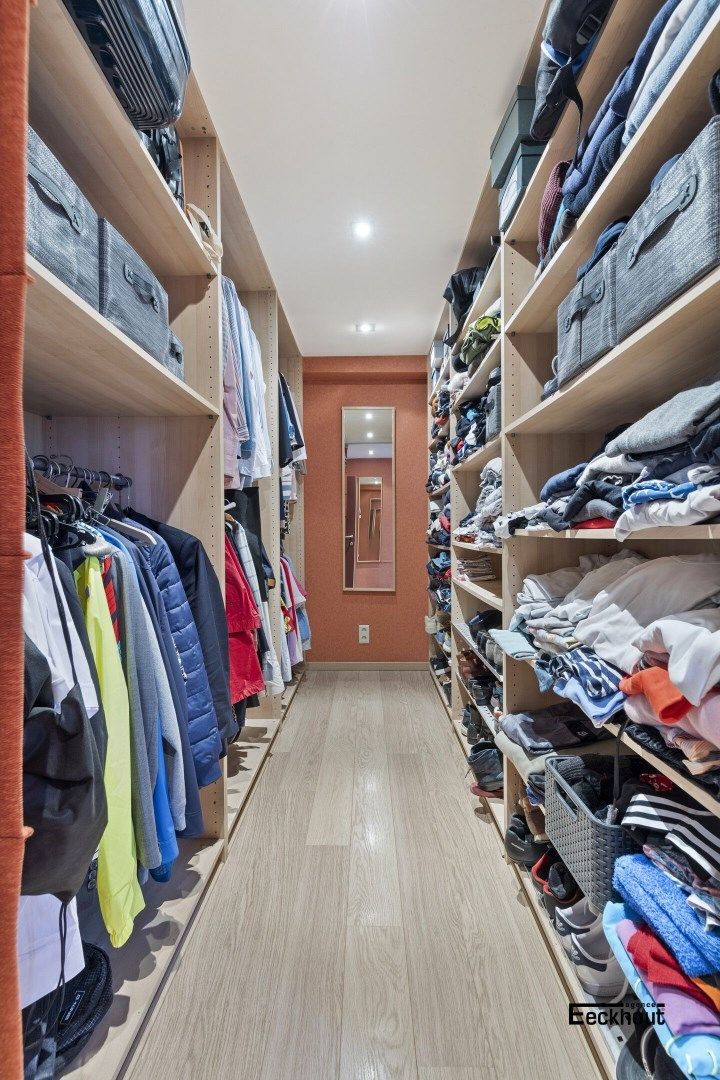 Exclusief duplexappartement met grote terrassen en prachtige zichten én een garagebox! foto 16