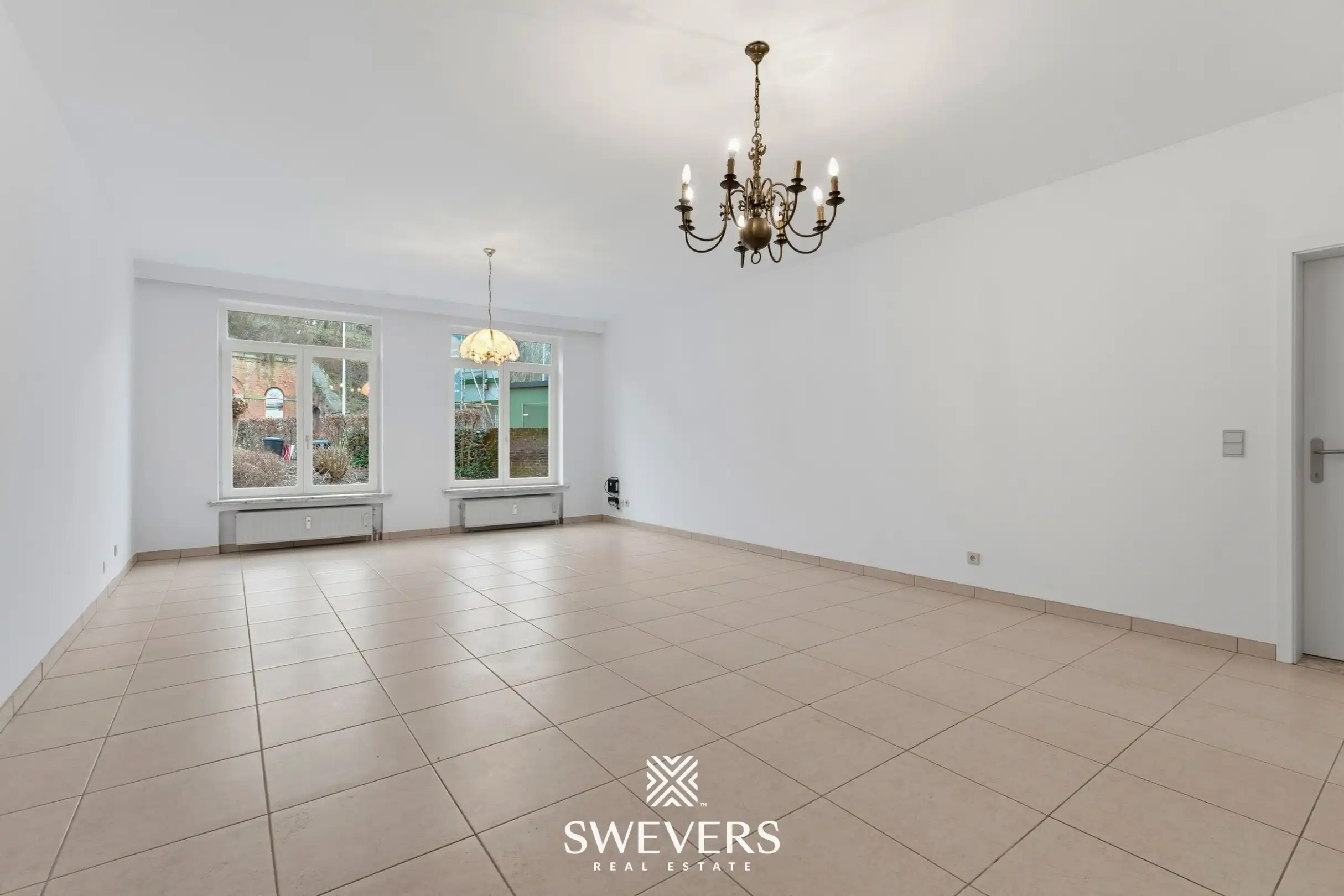 Gelijkvloers appartement met 2 slpks en garage in centrum Diest foto 3