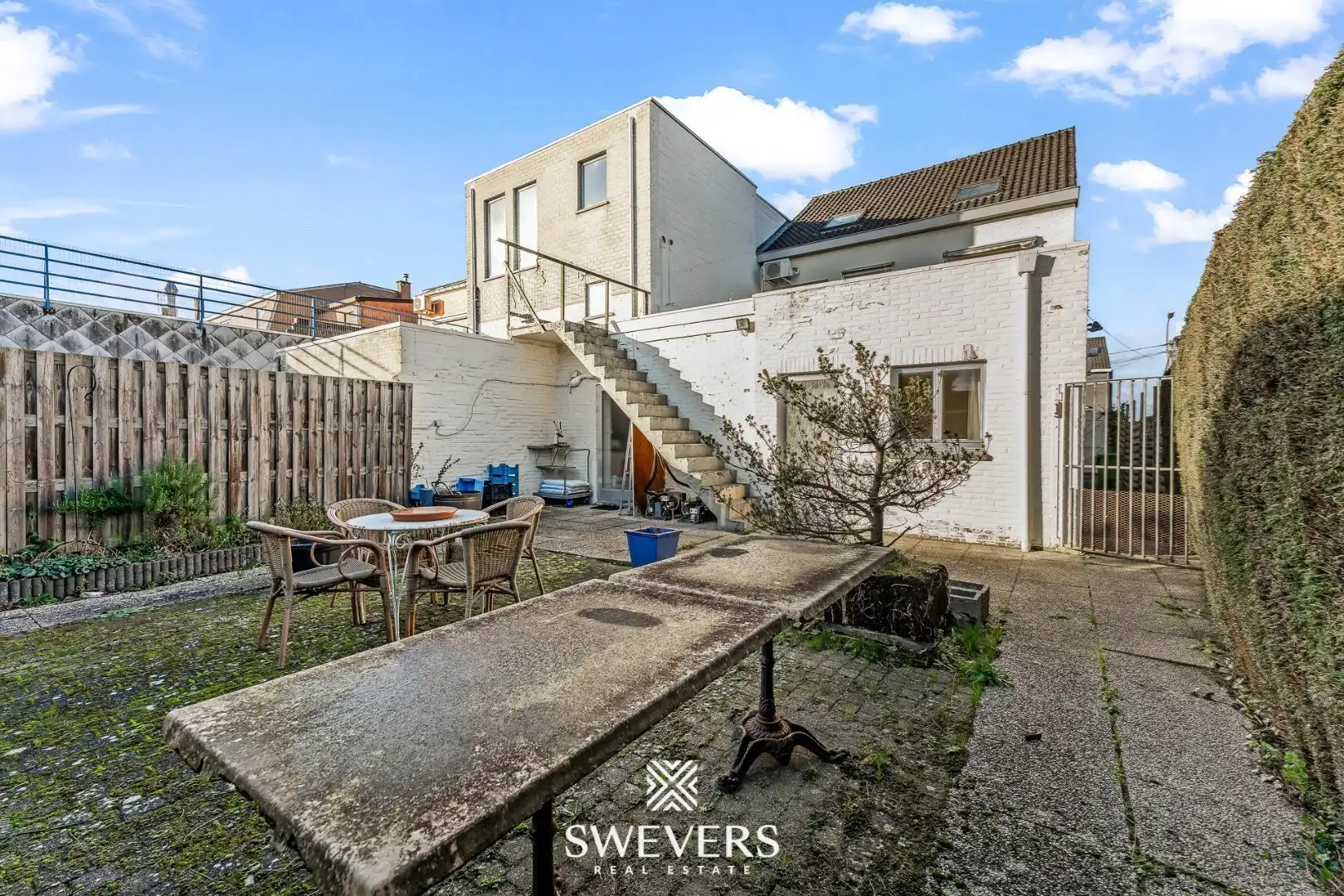 Duplex-appartement met handelsruimte, terras en tuin op toplocatie Riemst foto 27