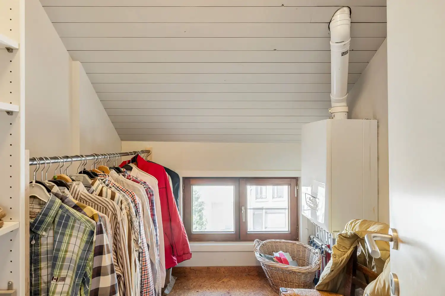 RUIME VEELZIJDIGE WONING HARTJE LIER foto 27