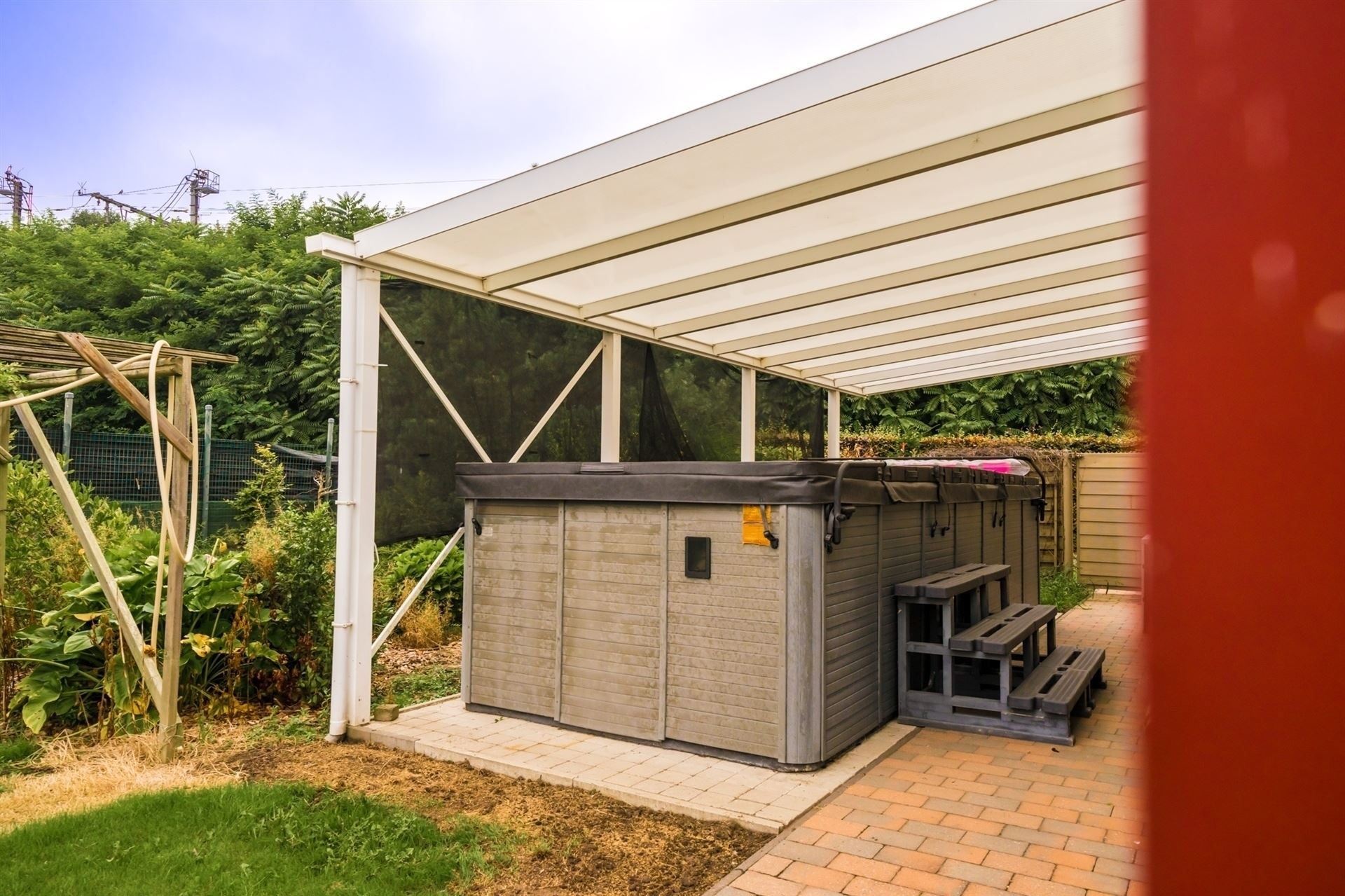 Zeer rustig gelegen villa op een perceel van 3.626 m² foto 24