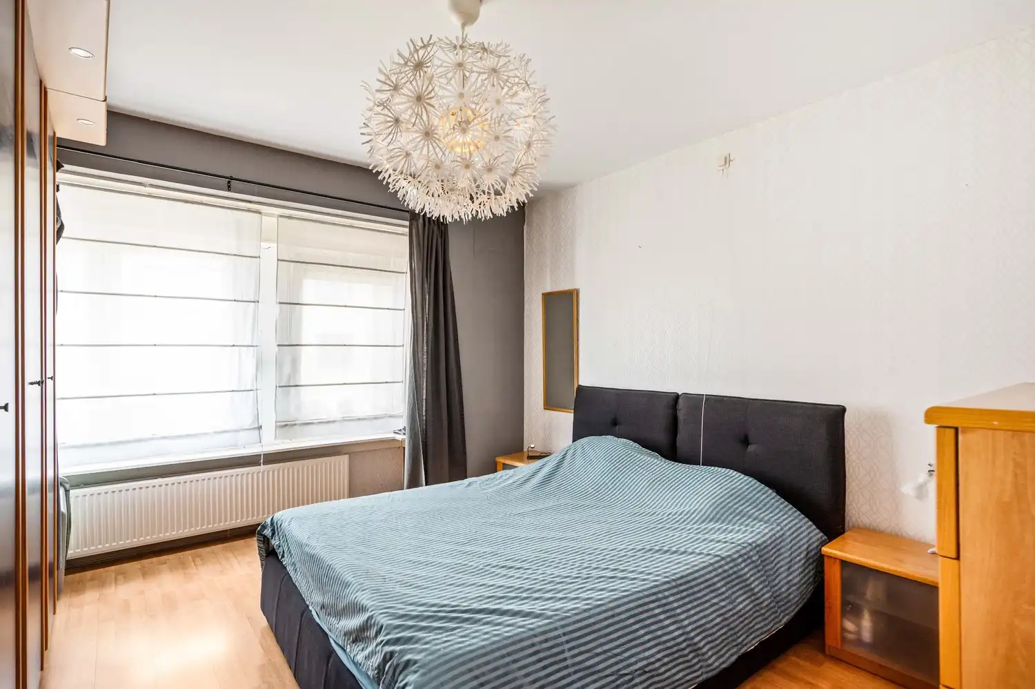 Instapklare woning met 4 slpkrs met gezellige stadstuin en garage foto 15