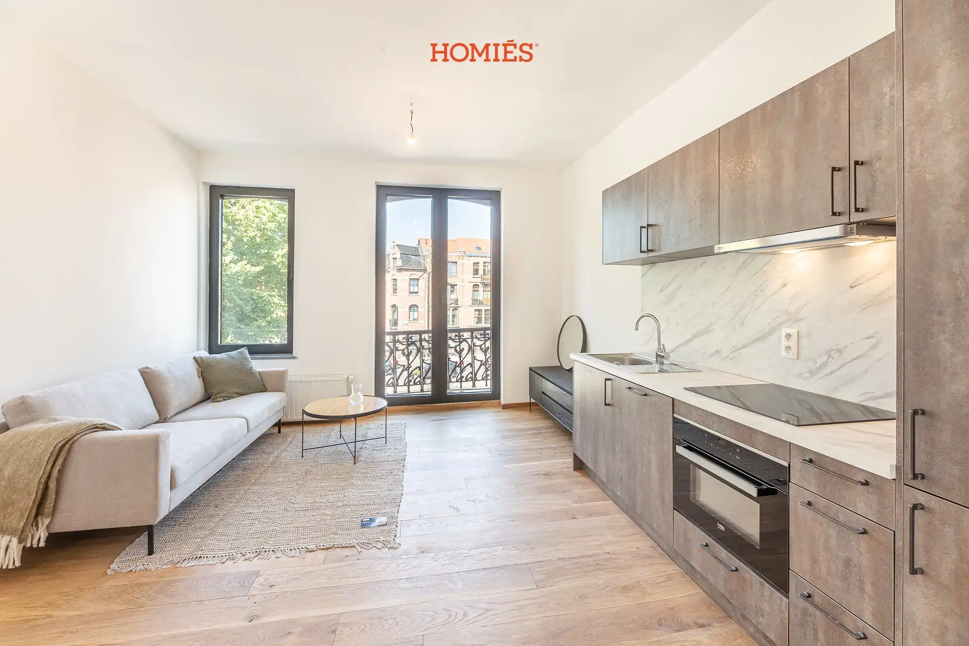 Modern en volledig bemeubeld 1-slaapkamerappartement foto {{pictureIndex}}