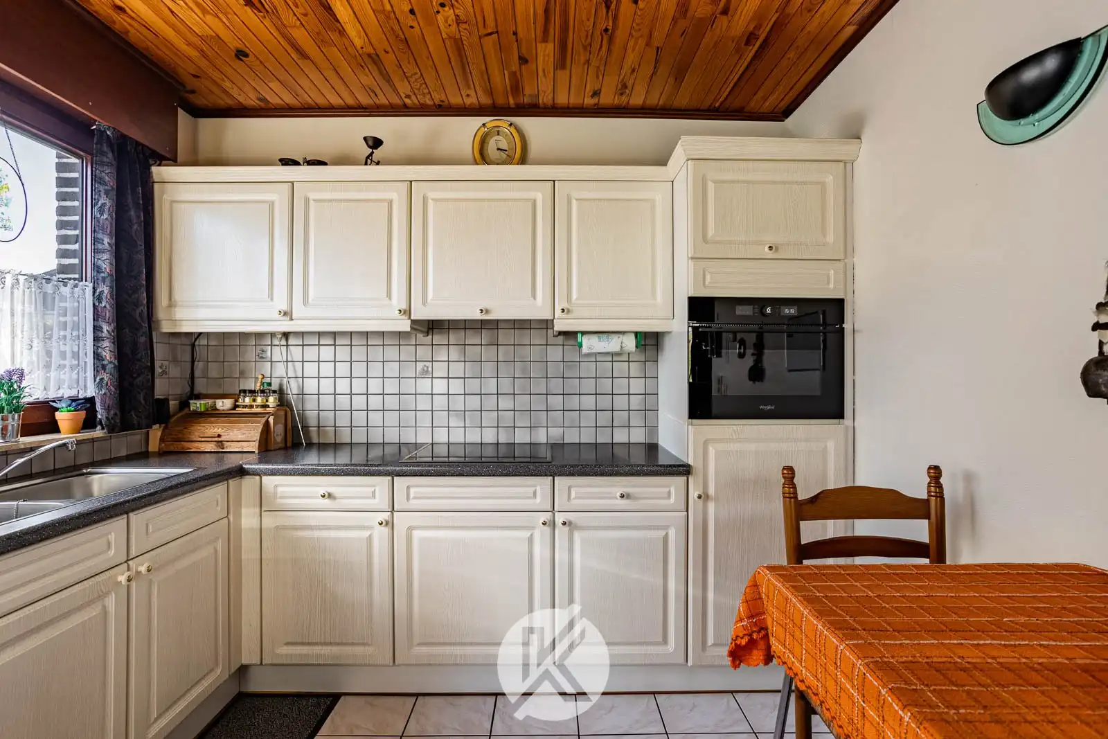 Verzorgde gezinswoning op een gegeerde locatie foto 10