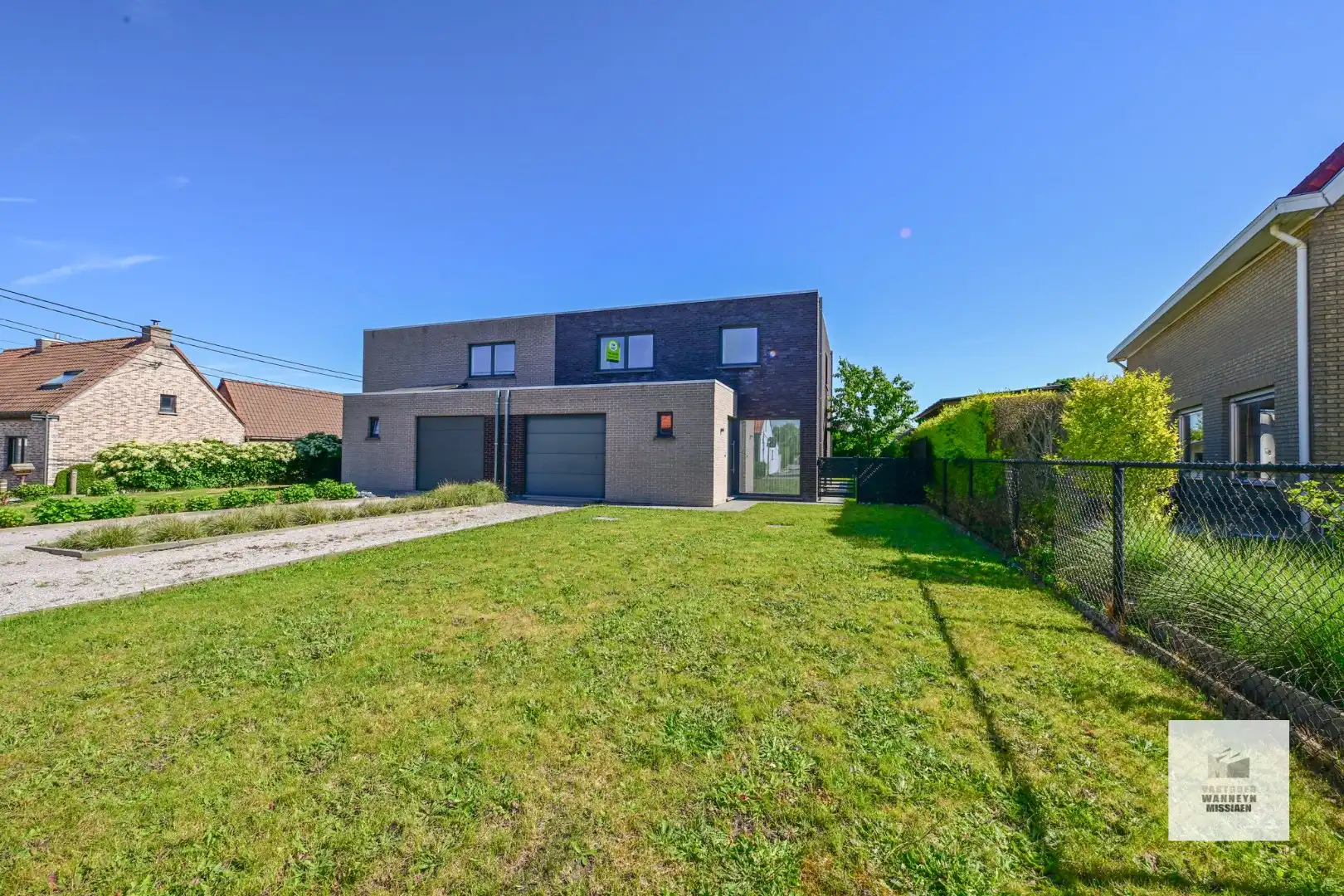 Recente energiezuinige woning met 3 slaapkamers en garage te Maria-Aalter foto 2