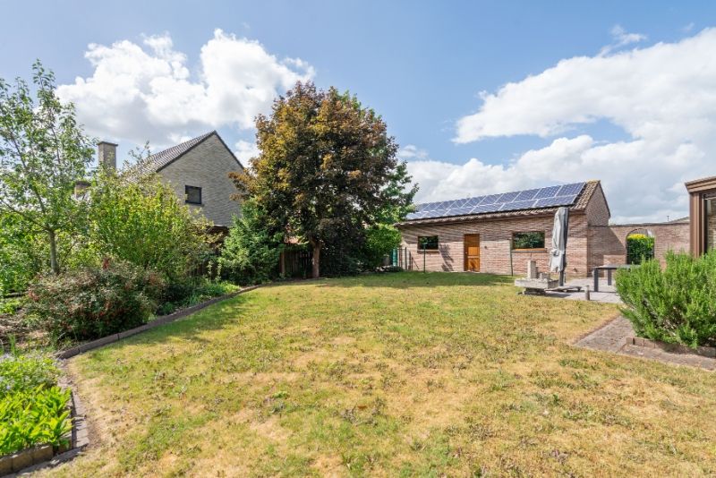 Vrijstaande woning rustige wijk - 832m² grond! foto 20