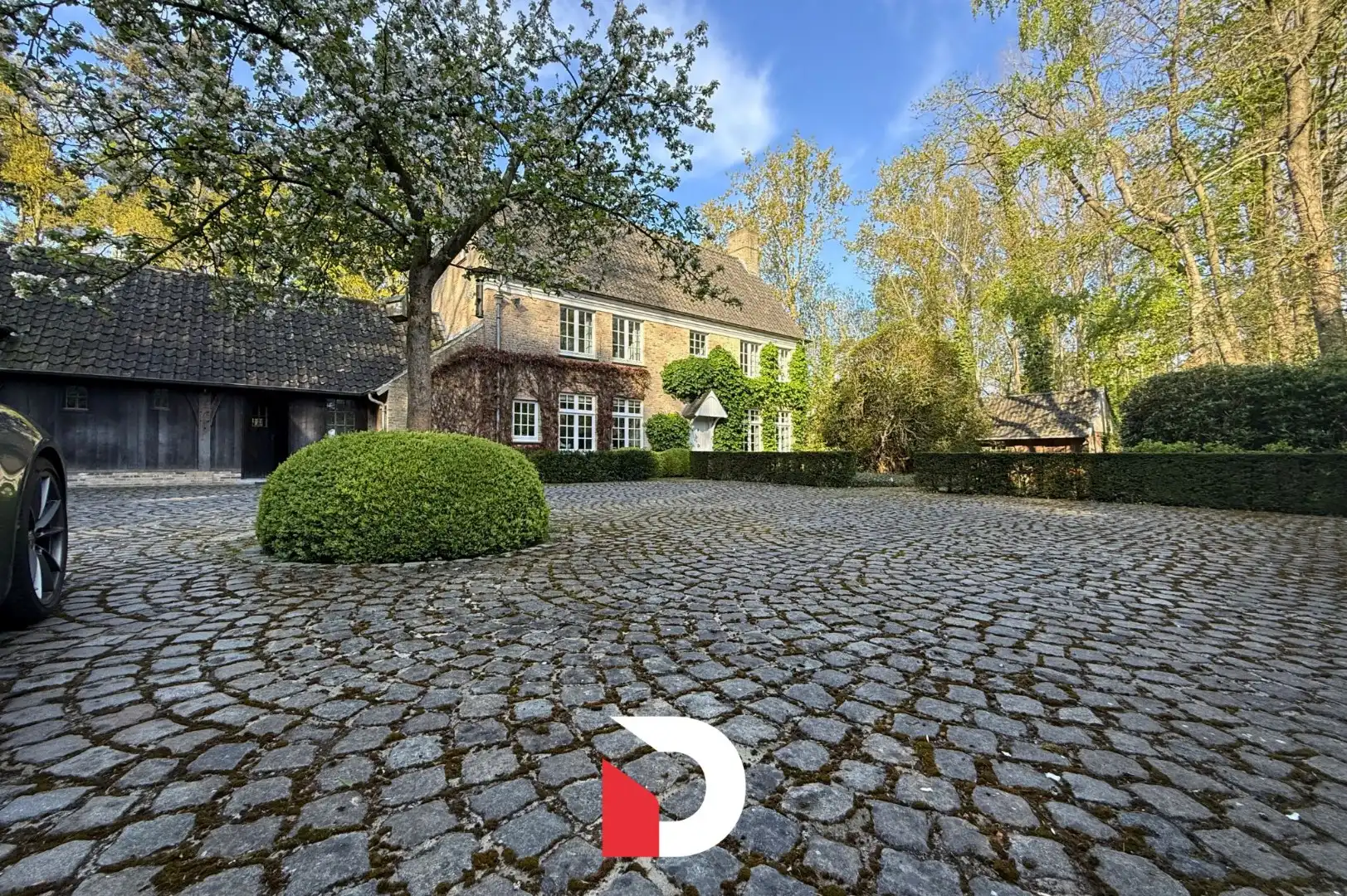 Exclusief landhuis op uniek domein aan Merkemveld te Zedelgem foto 44