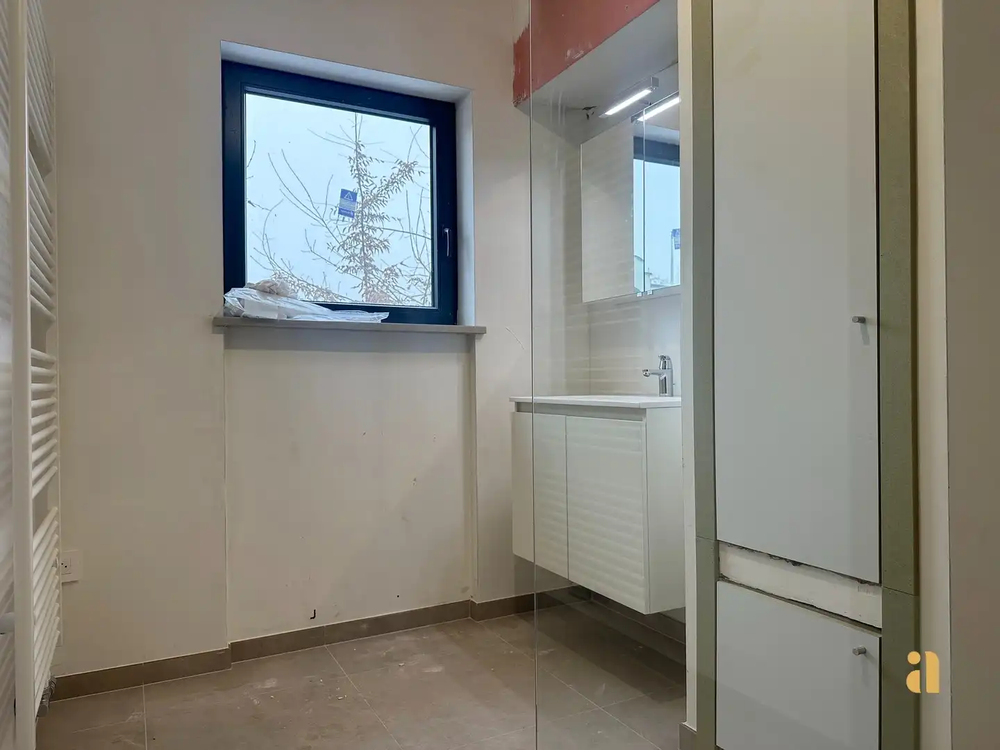 Energiezuinig net gerenoveerd appartement met tuin foto 7