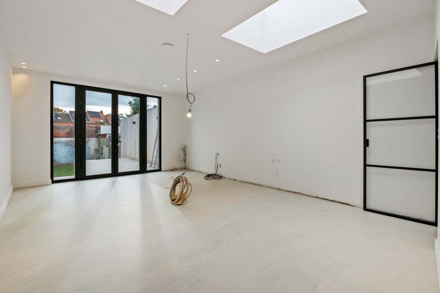 Volledig gerenoveerde woning met 3 slaapkamers op centrale ligging te Lier foto 7