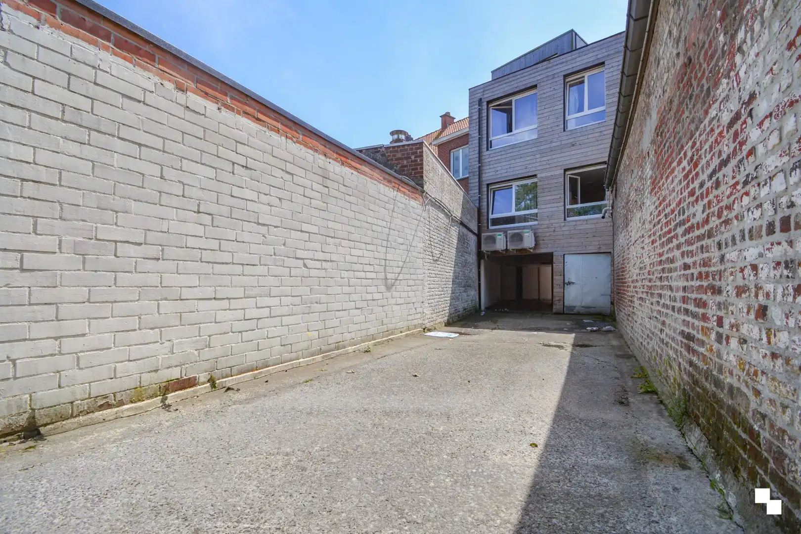 Kleinschalig appartementsgebouw met energielabel A te Roeselare foto 5