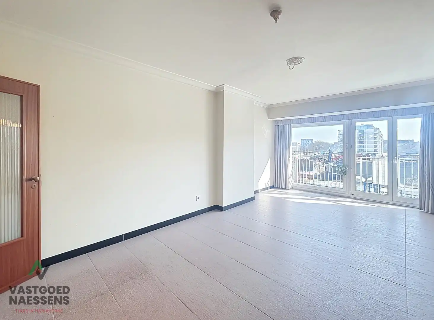 Appartement te koop Troonstraat 99 -/02.01 - 8400 Oostende