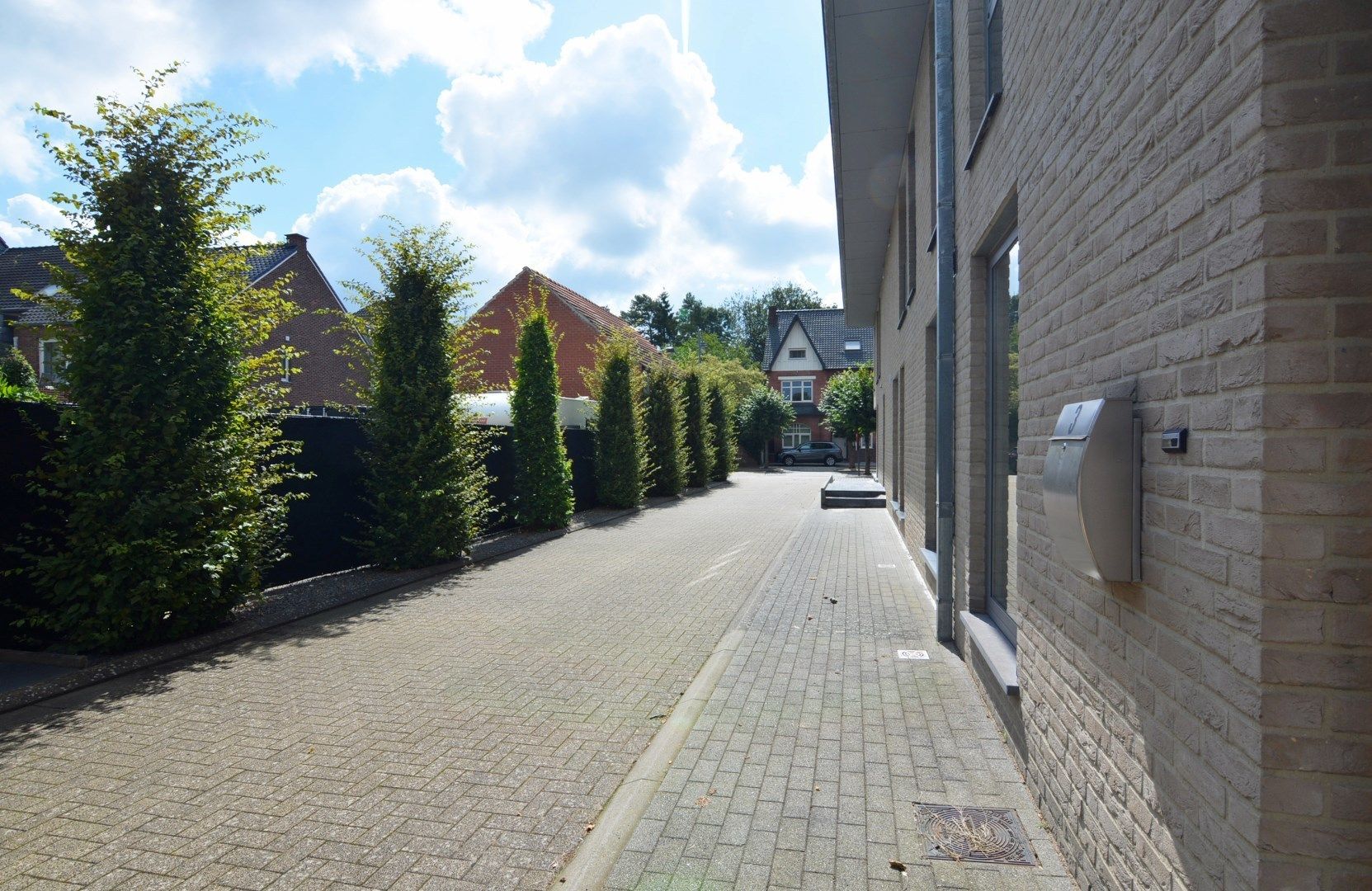 Ruim, energiezuinig appartement (151 m²) met 3 slpk, terras, tuin en dubbele parking. foto 29