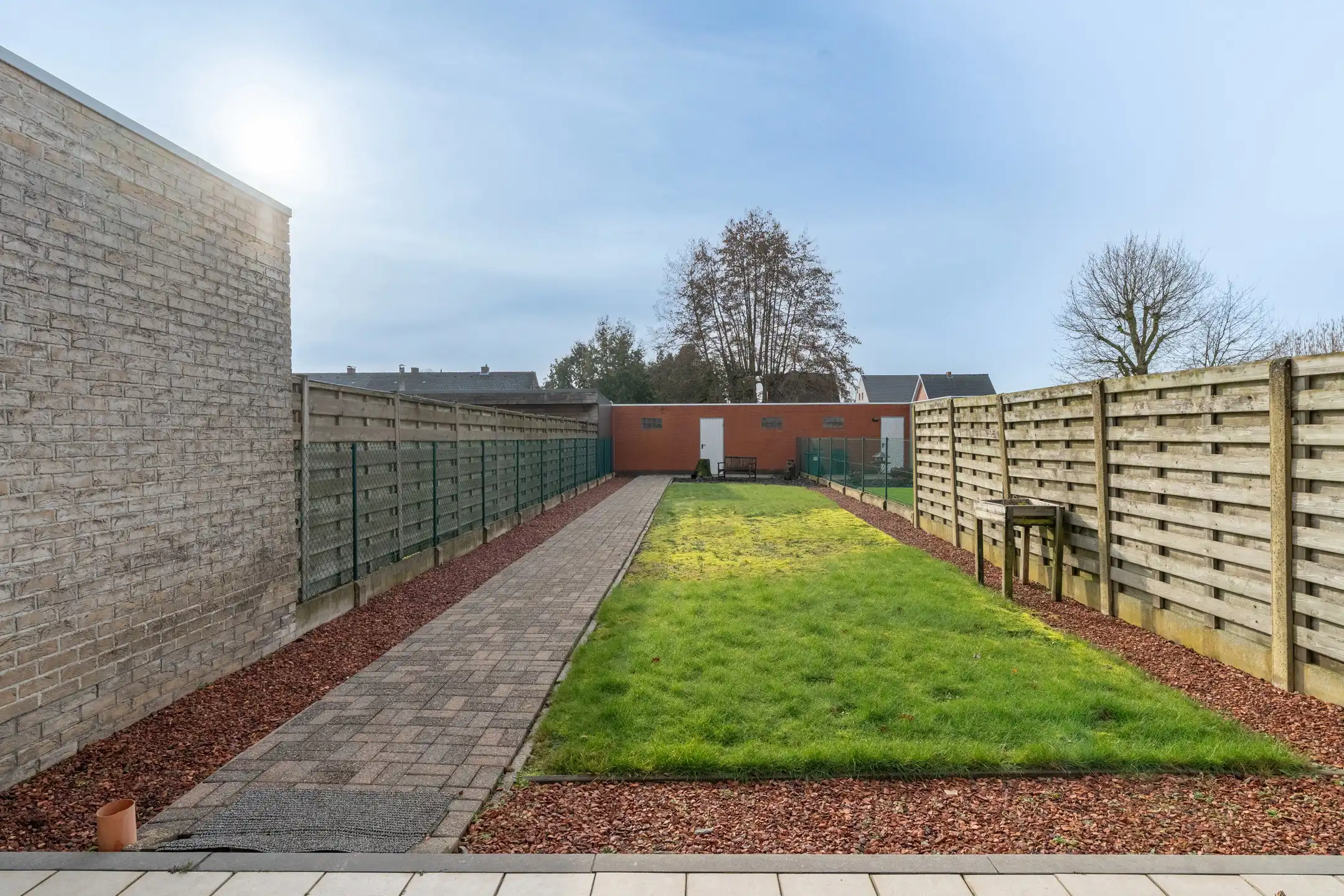 Zeer gunstig gelegen woning met 3 slpks en dubbele garage foto 31