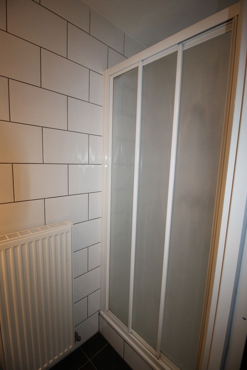 Een gezellig appartement op de eerste verdieping vooraan met autostaanplaats foto 8