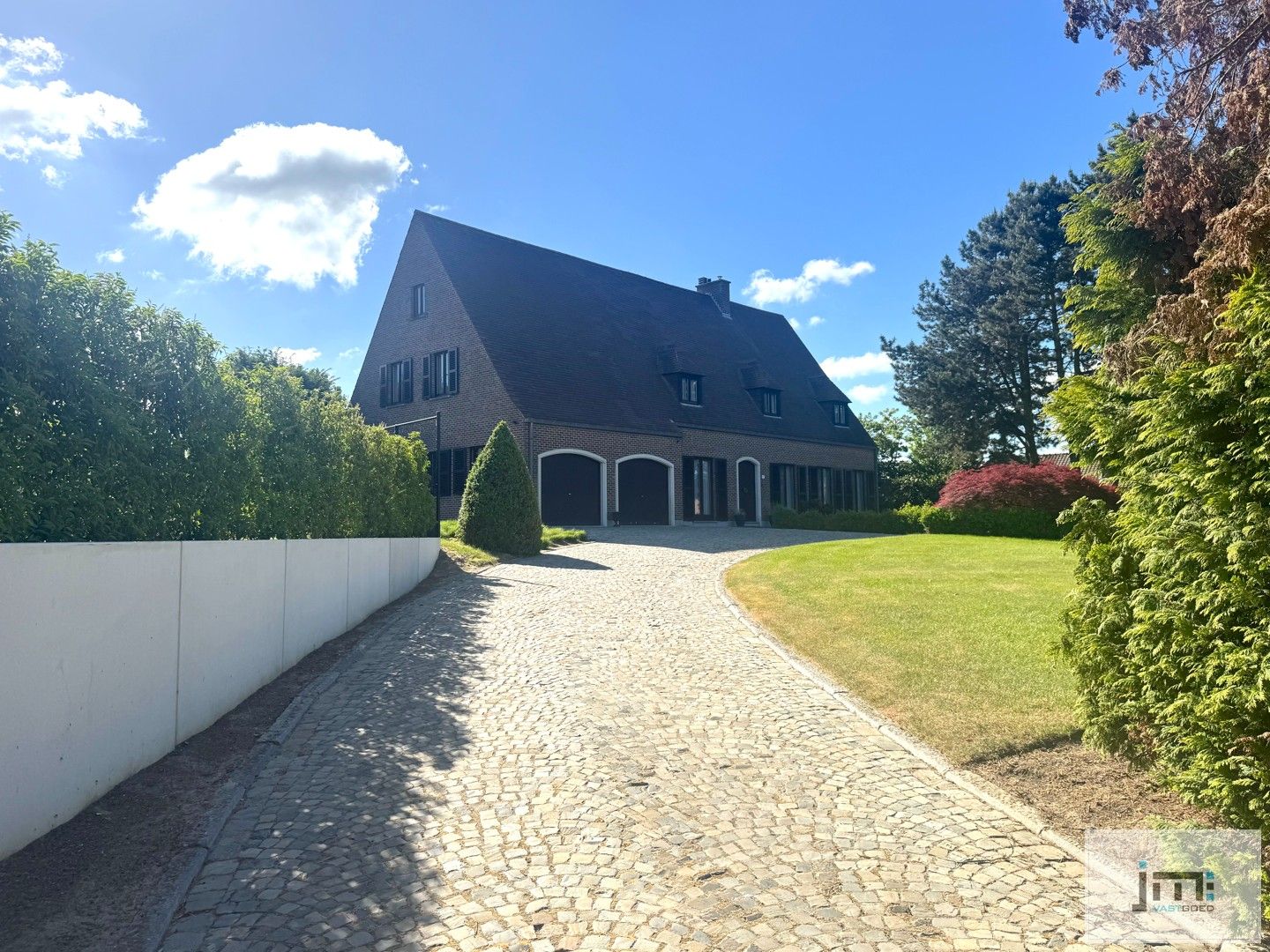 Hoofdfoto van de publicatie: Prachtig landhuis