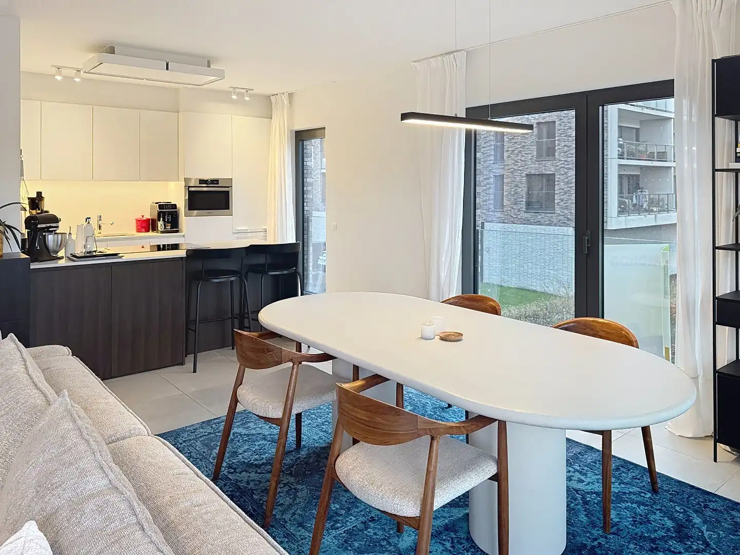 Te huur: ruim, luxueus appartement (111 m²) met groot terras foto 3