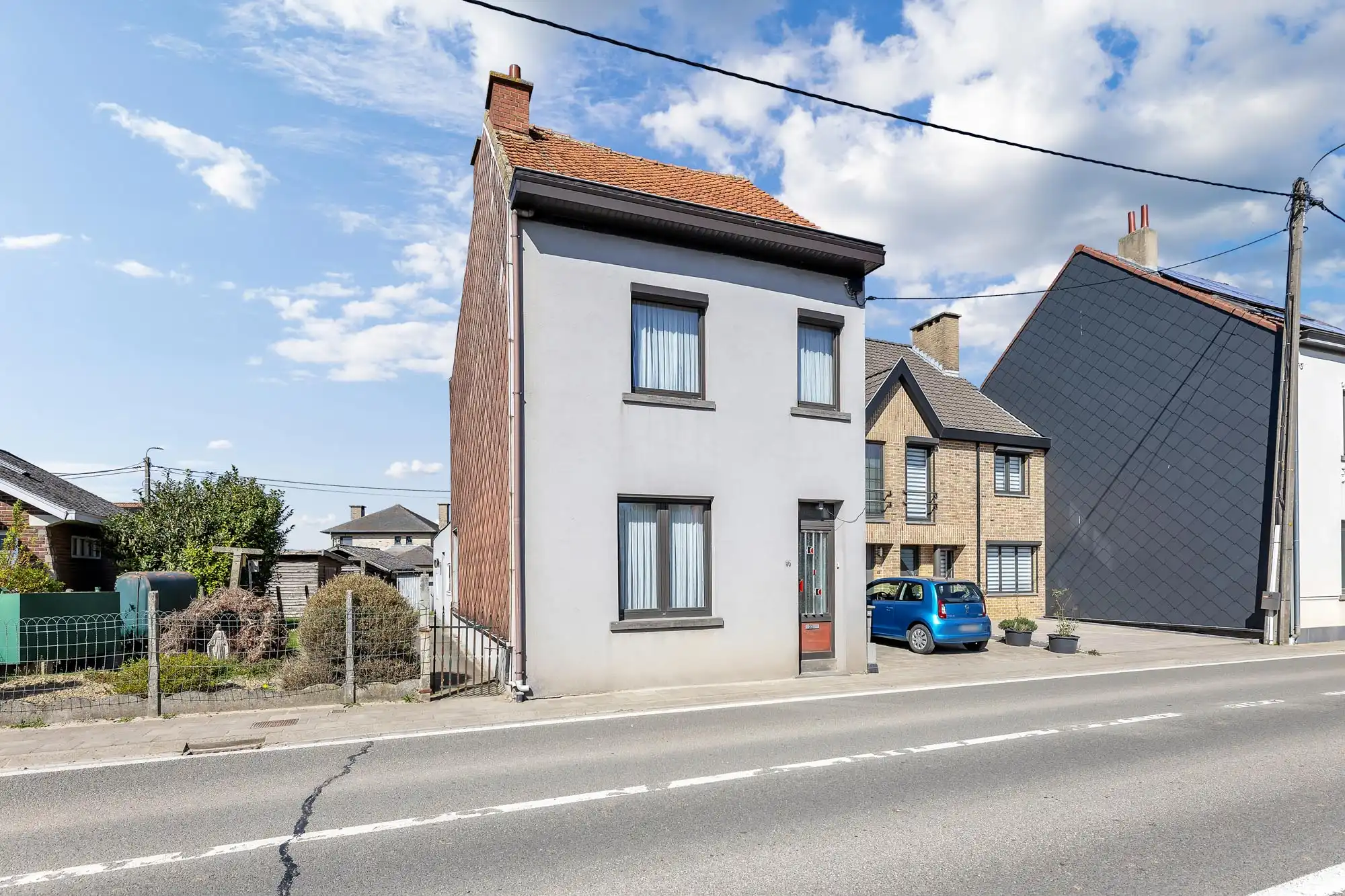 Hoofdfoto van de publicatie: Te renoveren woning in Lennik
