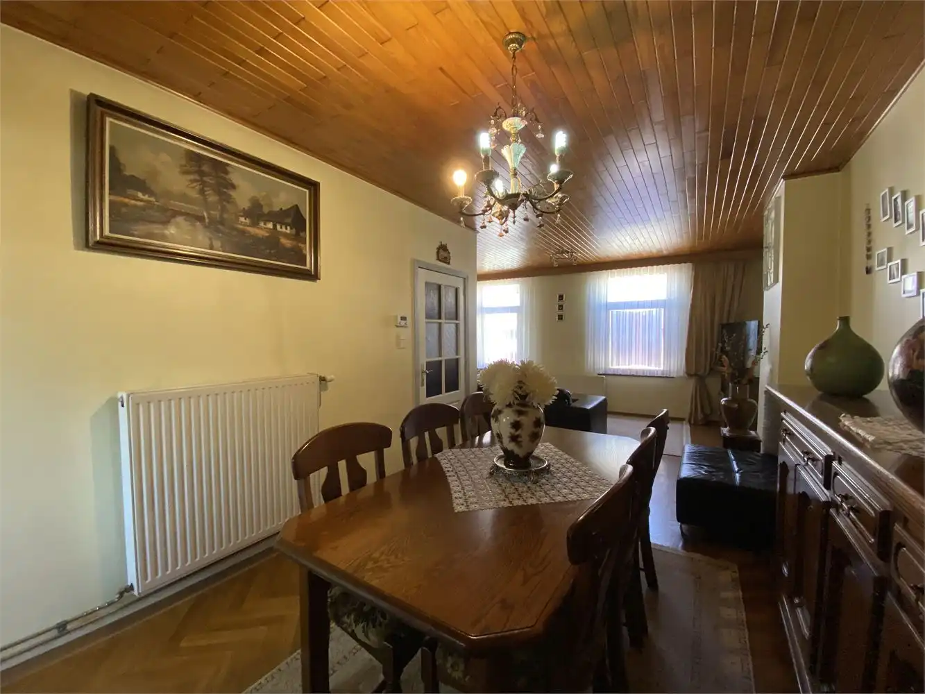 Ruim, instapklaar appartement met 4 slpks! foto 5