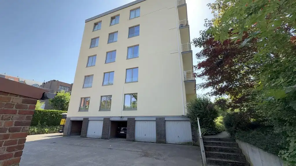 Charmant instapklaar kantoor te huur aan De Sterre in Gent foto 25
