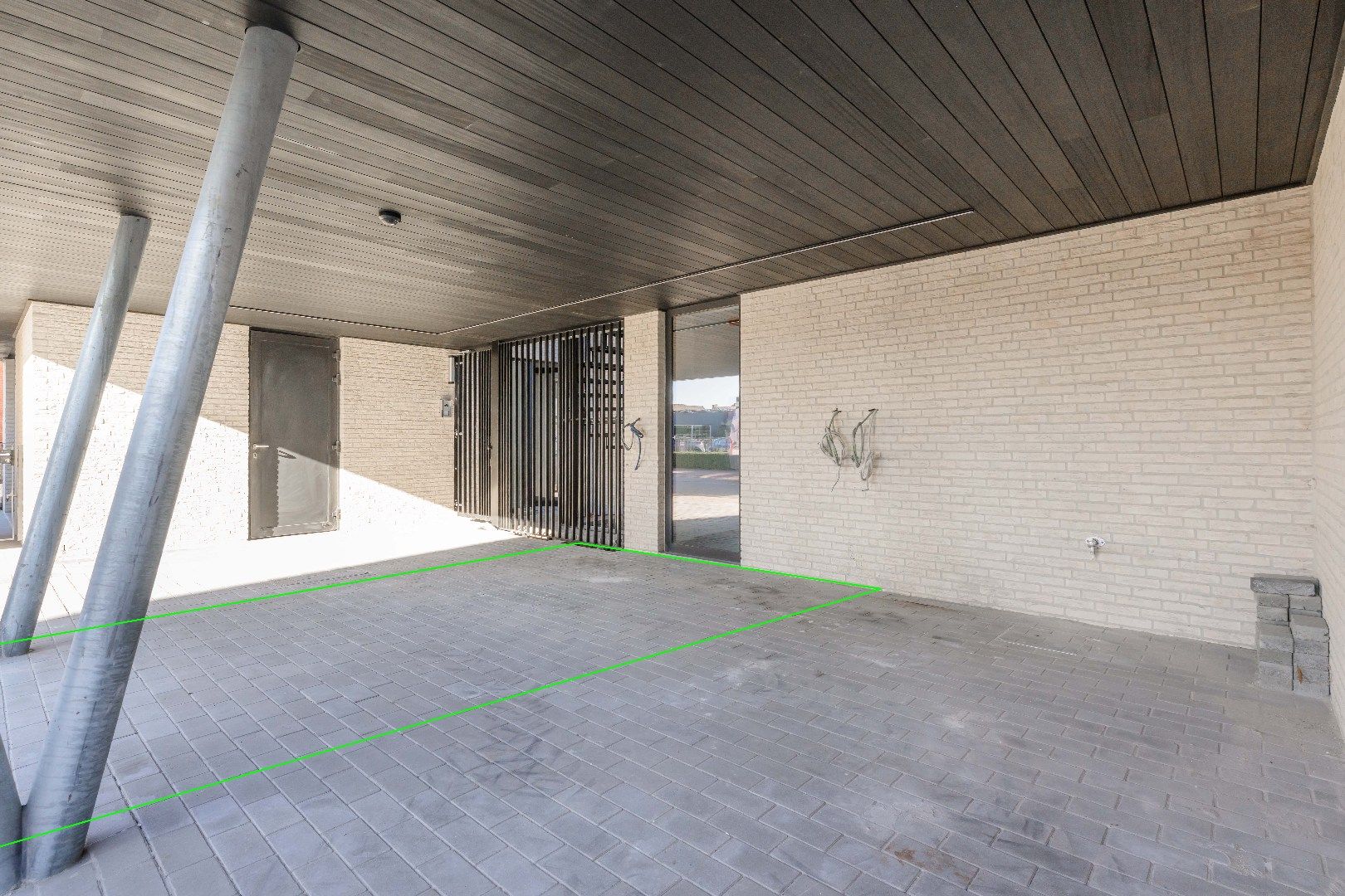 TOPLOCATIE | APPARTEMENT MET RUIM TERRAS | 2 SLPKS | STAANPLAATS foto 15