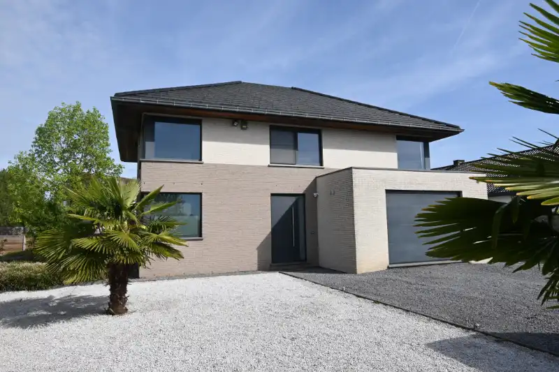 Stijlvolle en energiezuinige gezinswoning met 4 slaapkamers op gegeerde locatie in De Pinte foto 4