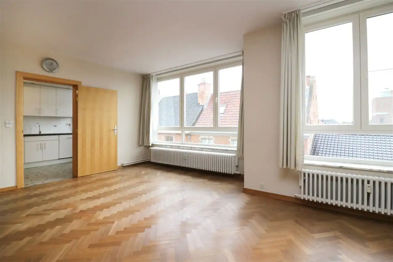 EPC B, zonnig, ruim, lichtrijk, klasse, autostaanplaats, liftl  foto 10