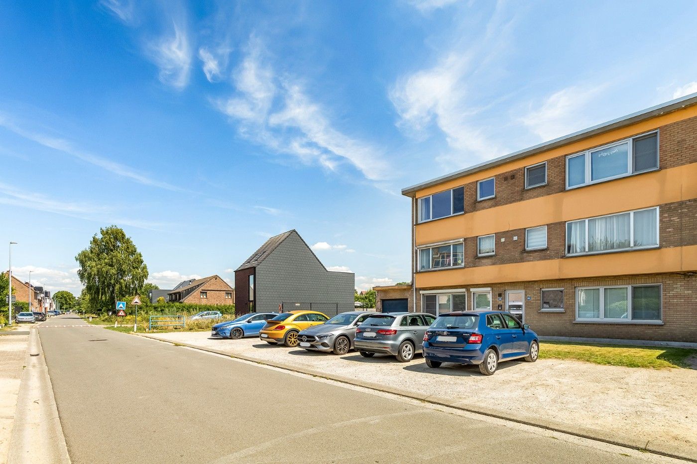 Keurig gerenoveerd appt. met 2 slpk., balkon en garagebox foto 20