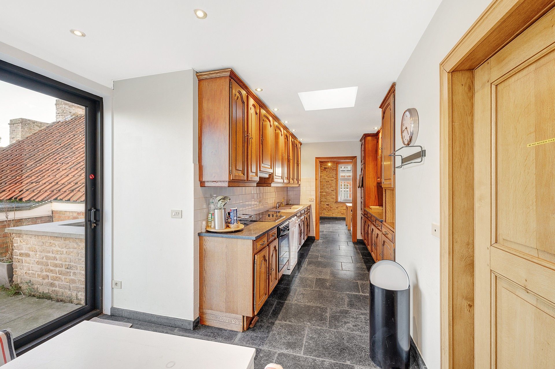 Historisch, uitzonderlijke woning met ongekend potentieel te Damme foto 25